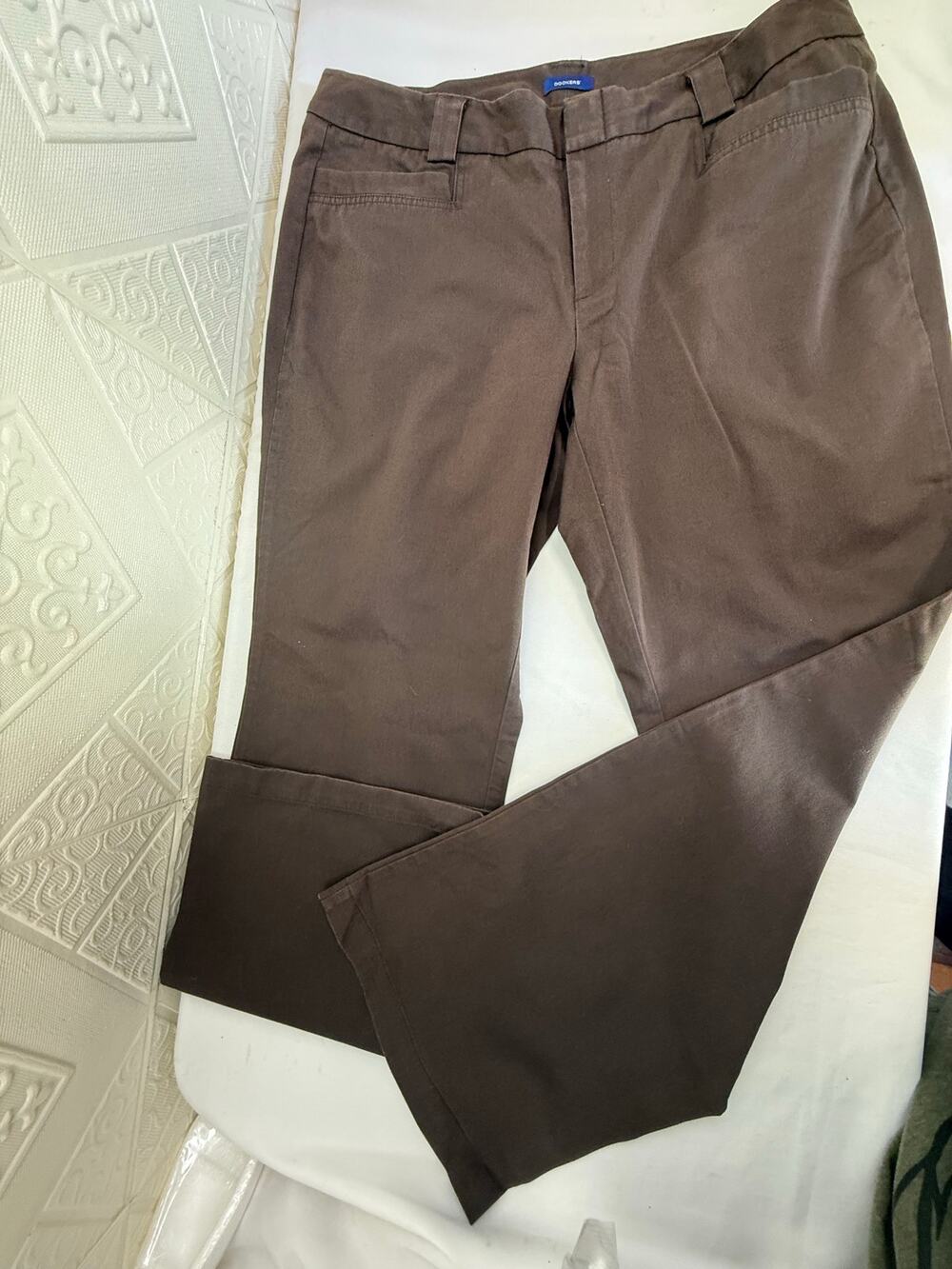 SKU2443 Dockers Women's 14M Favorite Fit Brown Stretch Bootcut Pants 37x32